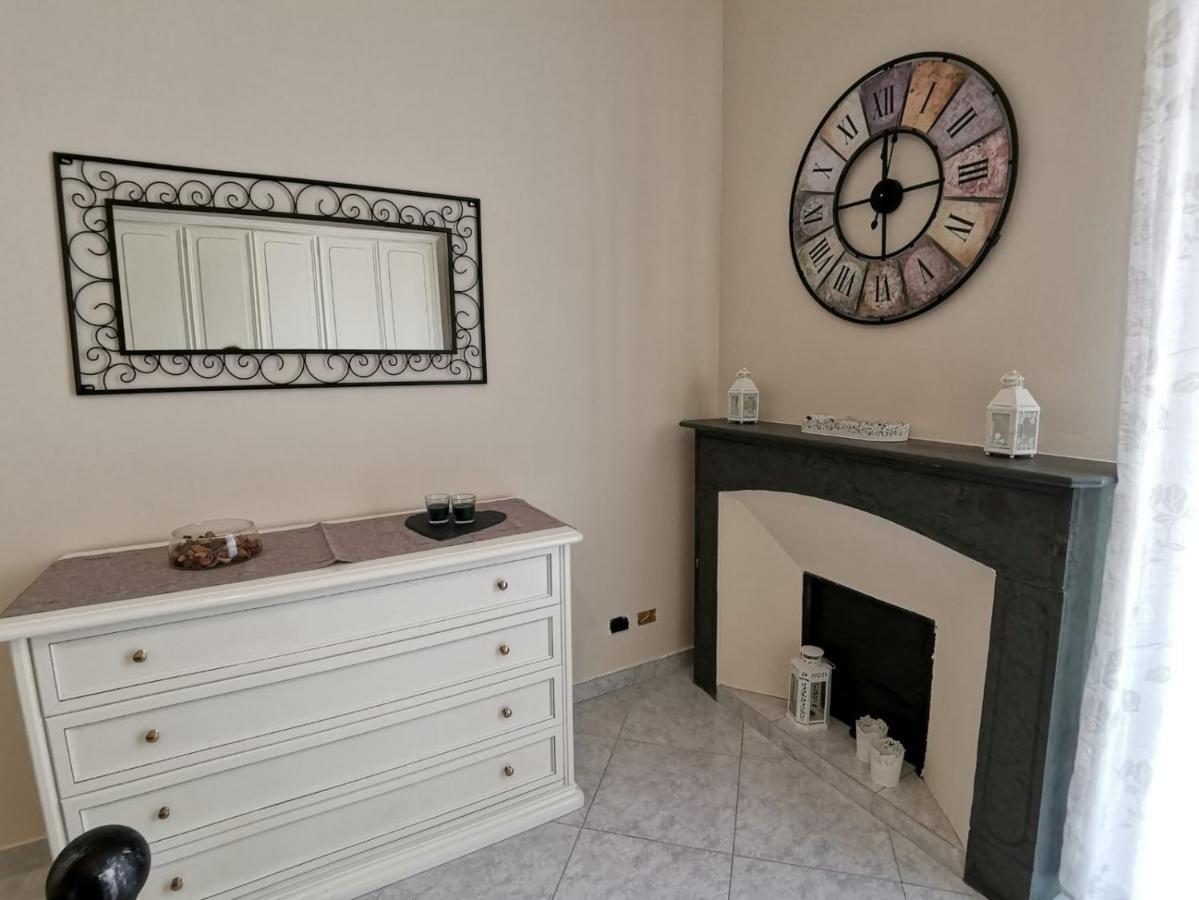Appartamento Casa In Centro Ventimiglia Esterno foto
